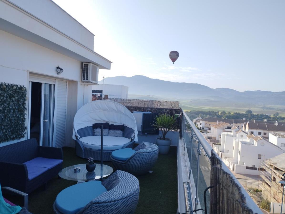 Atico Rilque, Apartamentos Independientes Con Jacuzzi Privado Y Terraza En Ronda Bagian luar foto