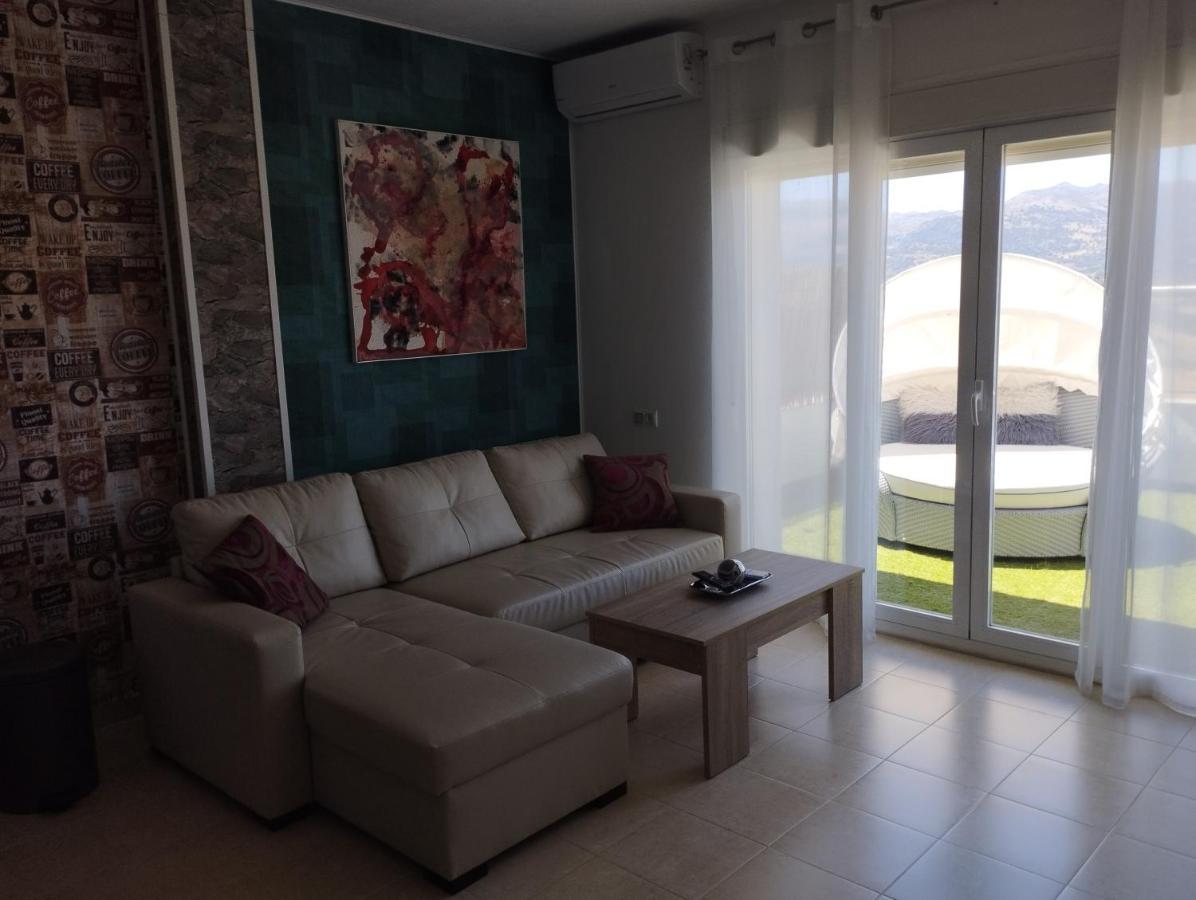 Atico Rilque, Apartamentos Independientes Con Jacuzzi Privado Y Terraza En Ronda Bagian luar foto