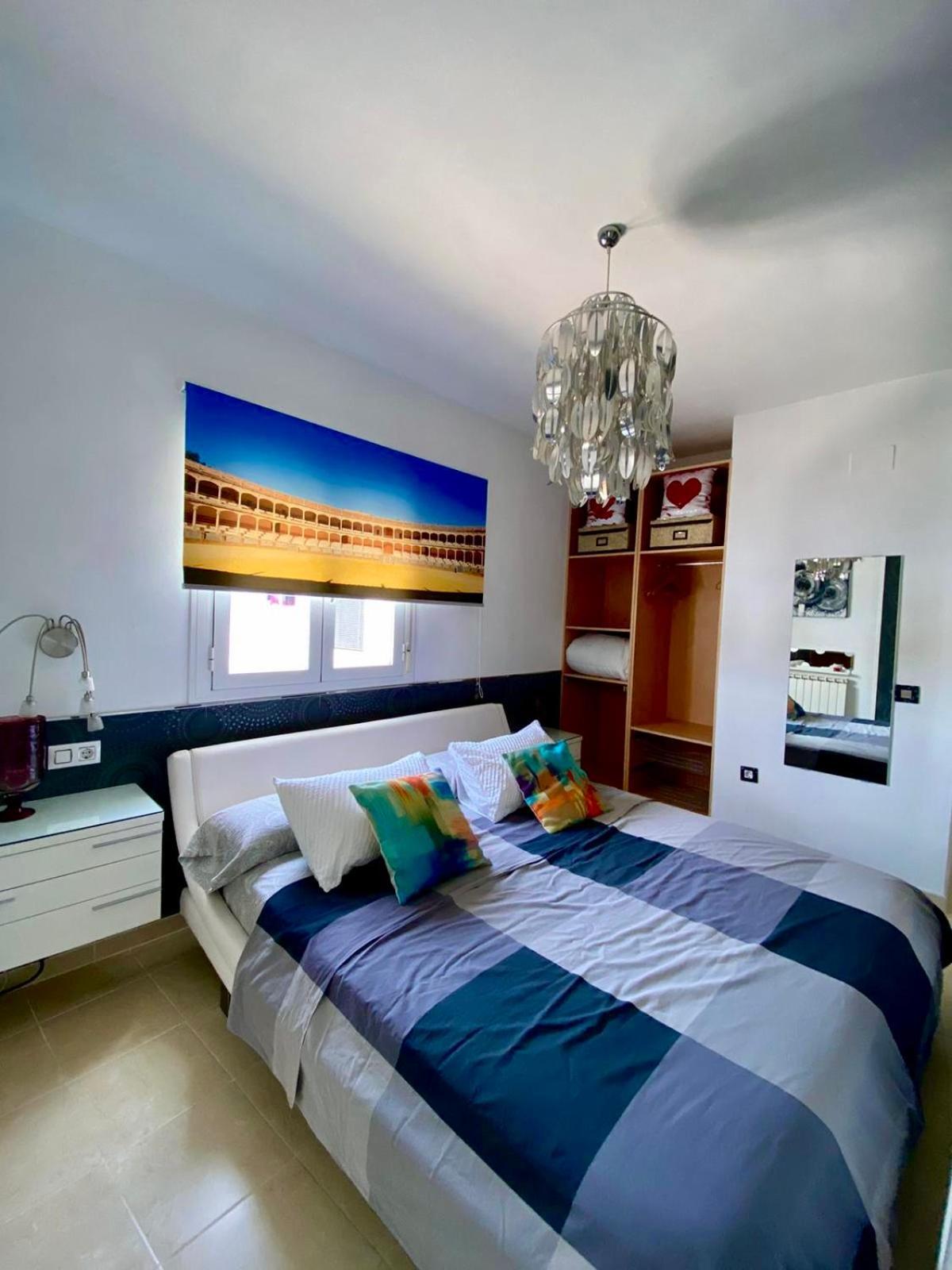 Atico Rilque, Apartamentos Independientes Con Jacuzzi Privado Y Terraza En Ronda Bagian luar foto
